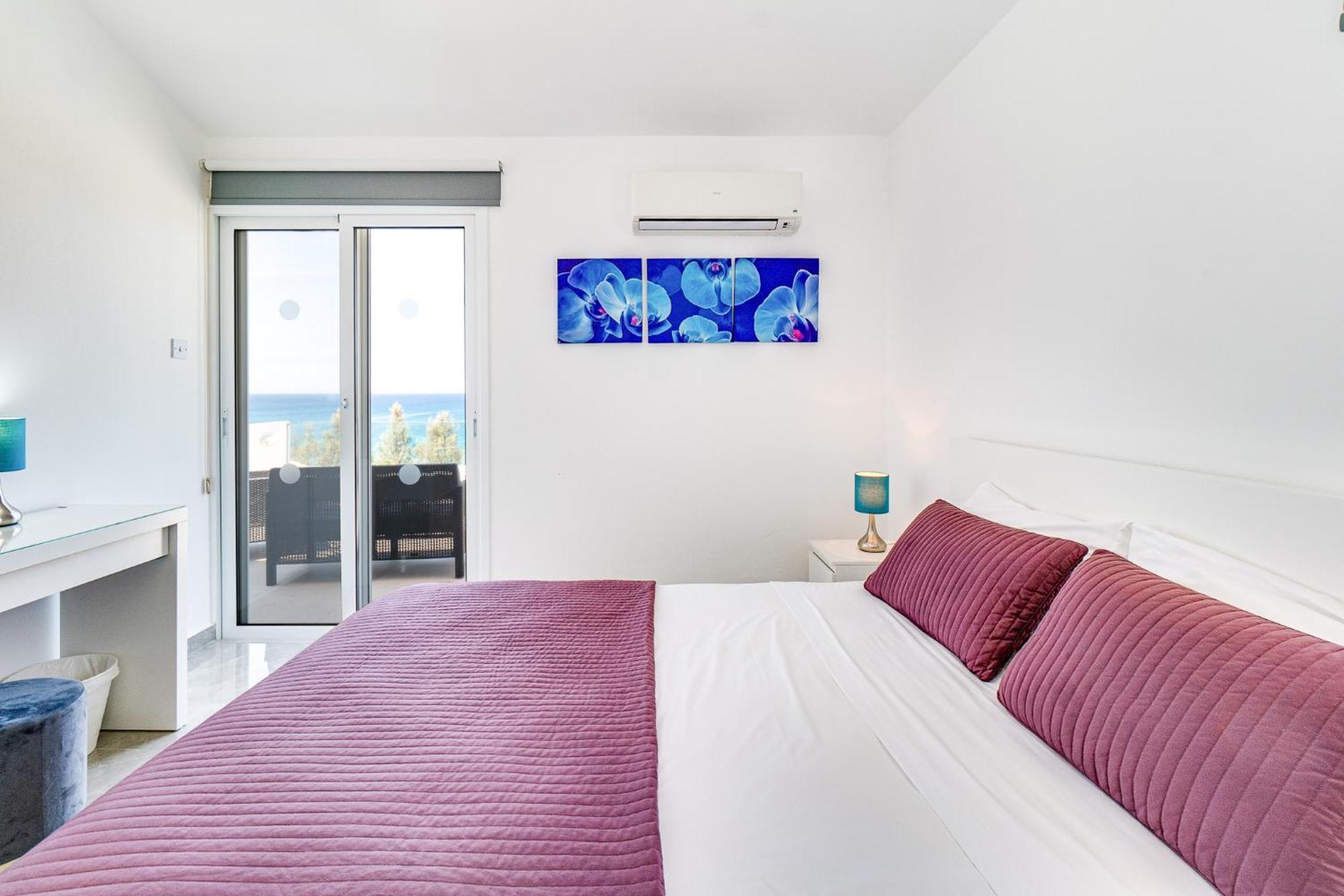 Beach Front Aqua Marina By Ezoria Villas Paralimni Ngoại thất bức ảnh